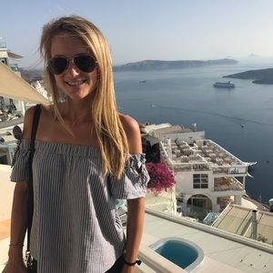 Meet your Posher, Carly